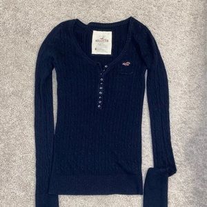 Hollister sweater